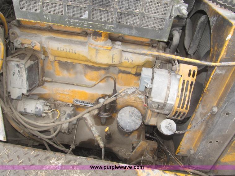 image for item F7237 1978 Blaw-Knox PF115 paver