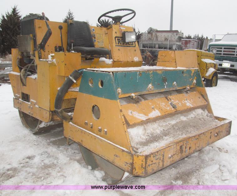 image for item F7238 Rosco X-259 RO articulating smooth double drum roller