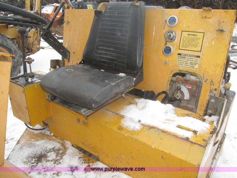 image for item F7238 Rosco X-259 RO articulating smooth double drum roller