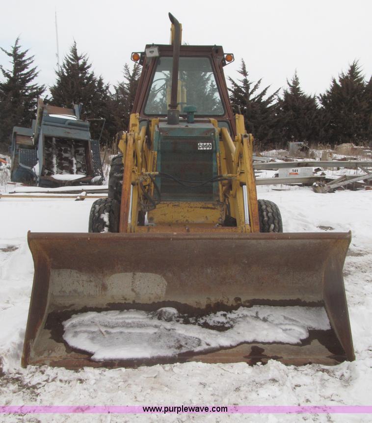 image for item F7239 1986 Case 580 Super E backhoe