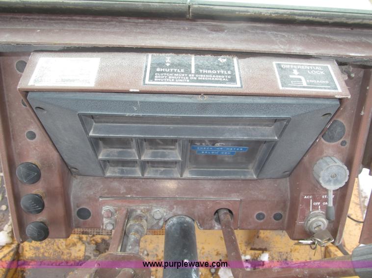 image for item F7239 1986 Case 580 Super E backhoe