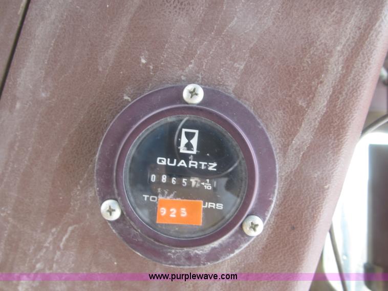 image for item F7239 1986 Case 580 Super E backhoe