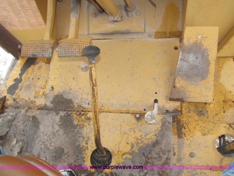 image for item F7239 1986 Case 580 Super E backhoe