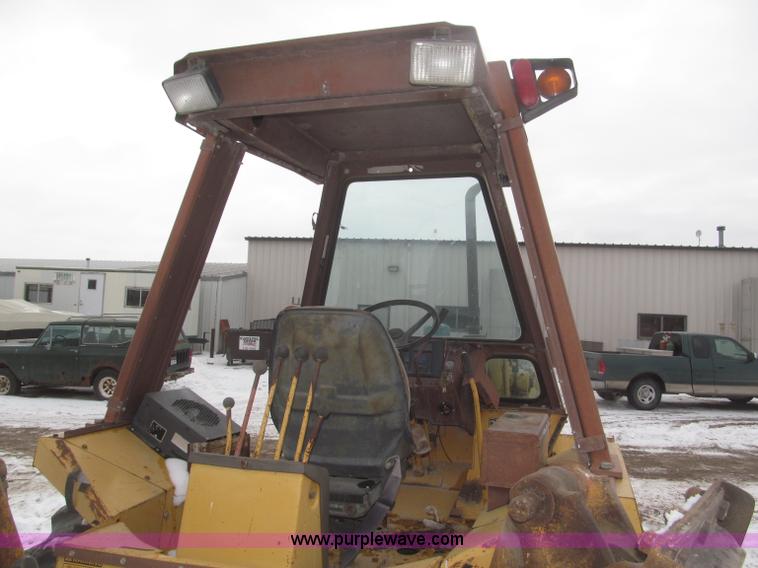 image for item F7239 1986 Case 580 Super E backhoe