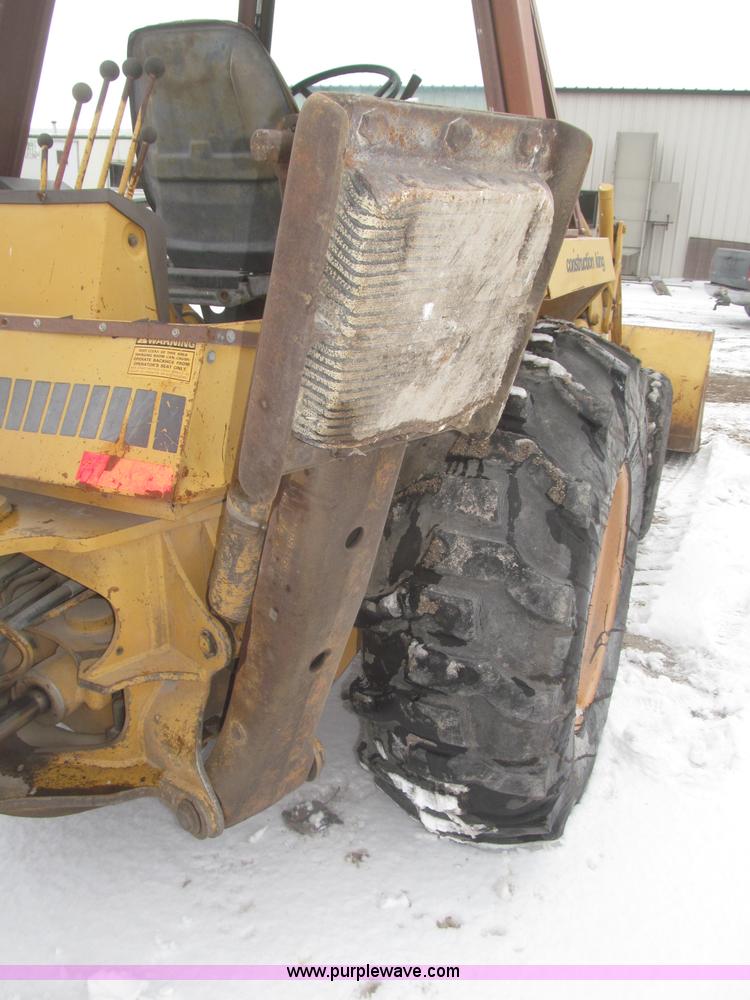 image for item F7239 1986 Case 580 Super E backhoe