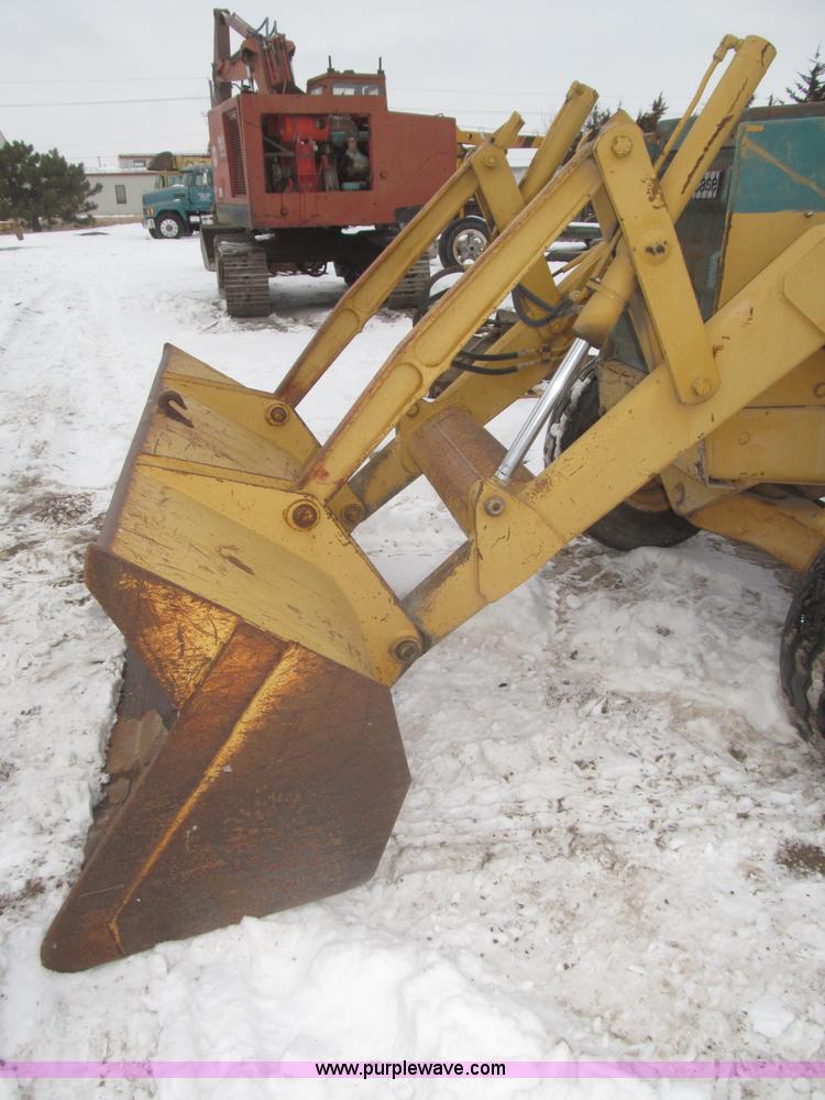 image for item F7239 1986 Case 580 Super E backhoe