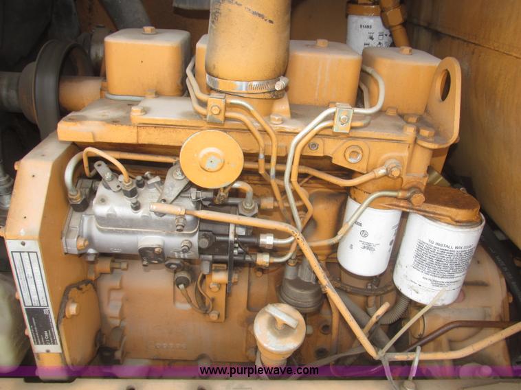 image for item F7239 1986 Case 580 Super E backhoe