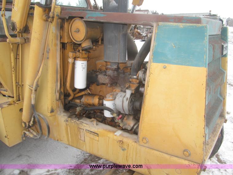 image for item F7239 1986 Case 580 Super E backhoe