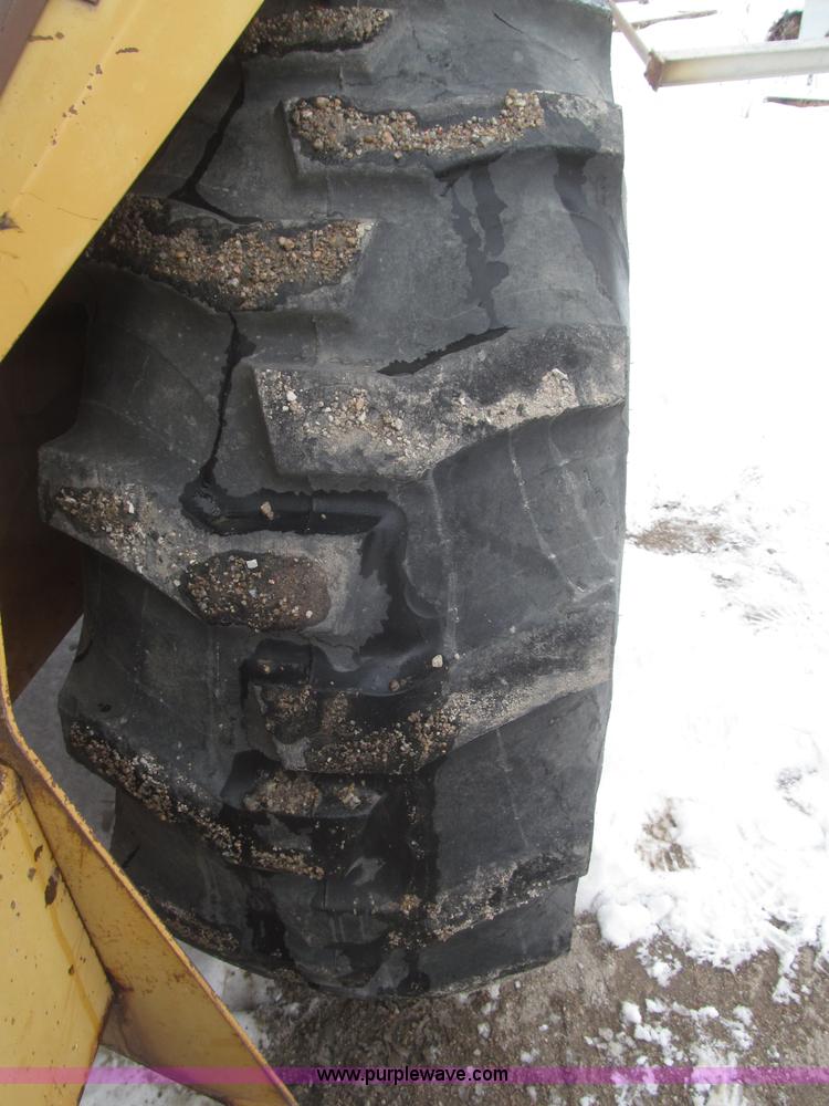 image for item F7239 1986 Case 580 Super E backhoe