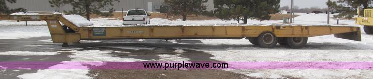 image for item F7242 1987 Dakota Trail-eze LP30T48 trailer