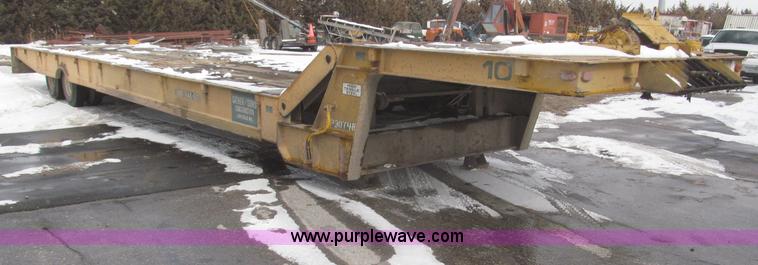 image for item F7242 1987 Dakota Trail-eze LP30T48 trailer