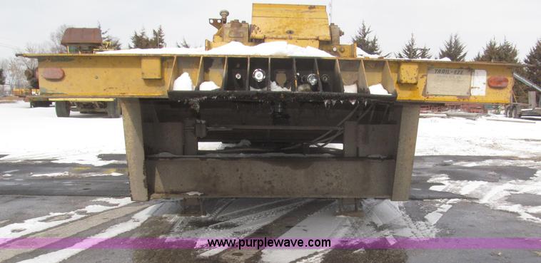 image for item F7242 1987 Dakota Trail-eze LP30T48 trailer