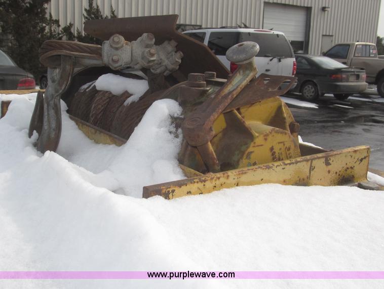 image for item F7242 1987 Dakota Trail-eze LP30T48 trailer