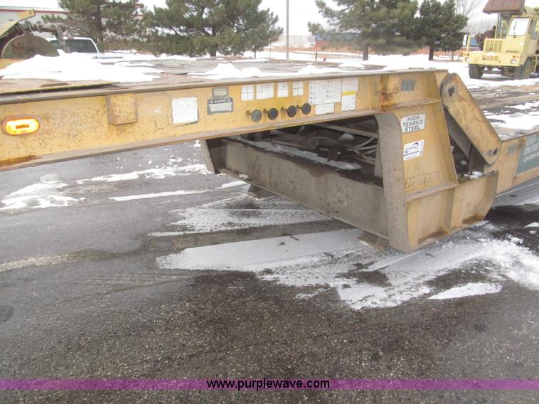 image for item F7242 1987 Dakota Trail-eze LP30T48 trailer