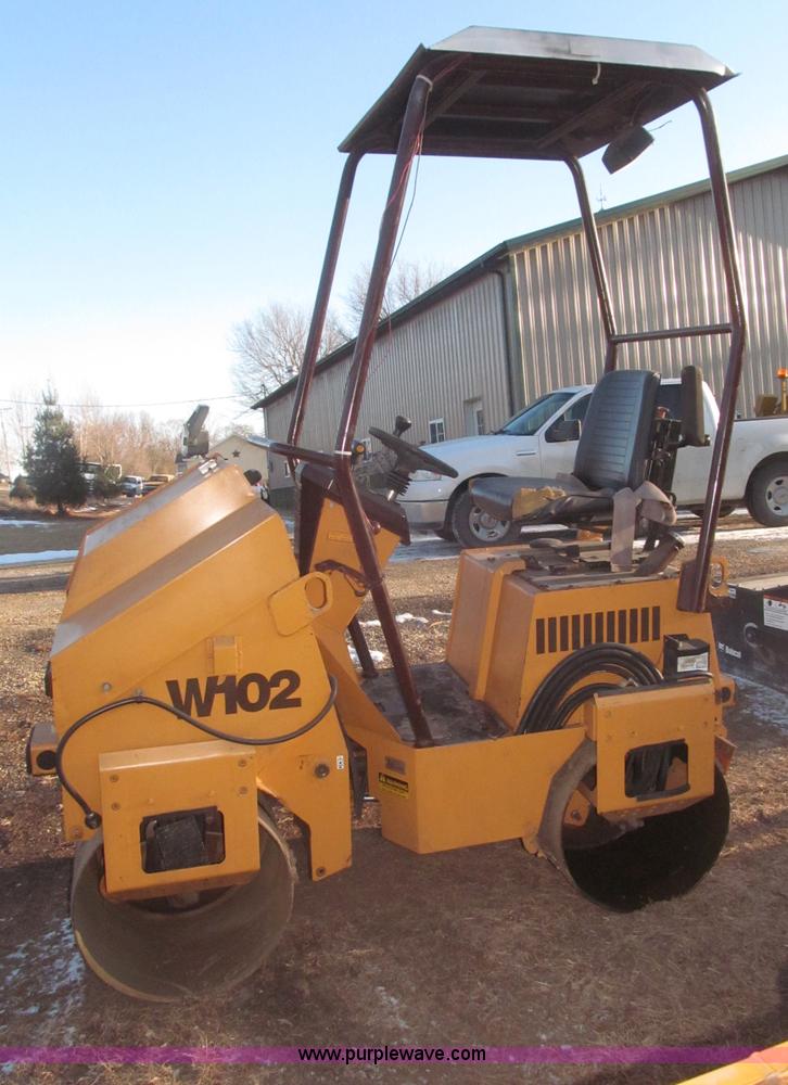 image for item F7254 Case VibroMax W102 articulated smooth drum roller