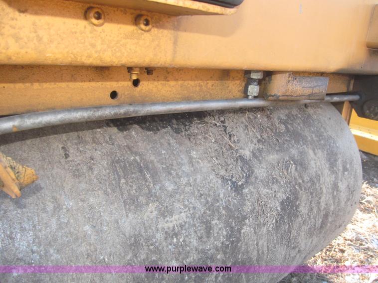 image for item F7254 Case VibroMax W102 articulated smooth drum roller