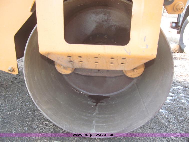 image for item F7254 Case VibroMax W102 articulated smooth drum roller