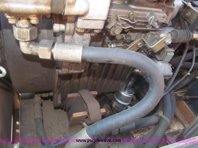 image for item F7254 Case VibroMax W102 articulated smooth drum roller