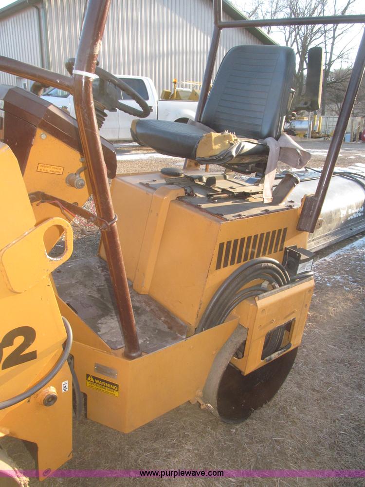 image for item F7254 Case VibroMax W102 articulated smooth drum roller