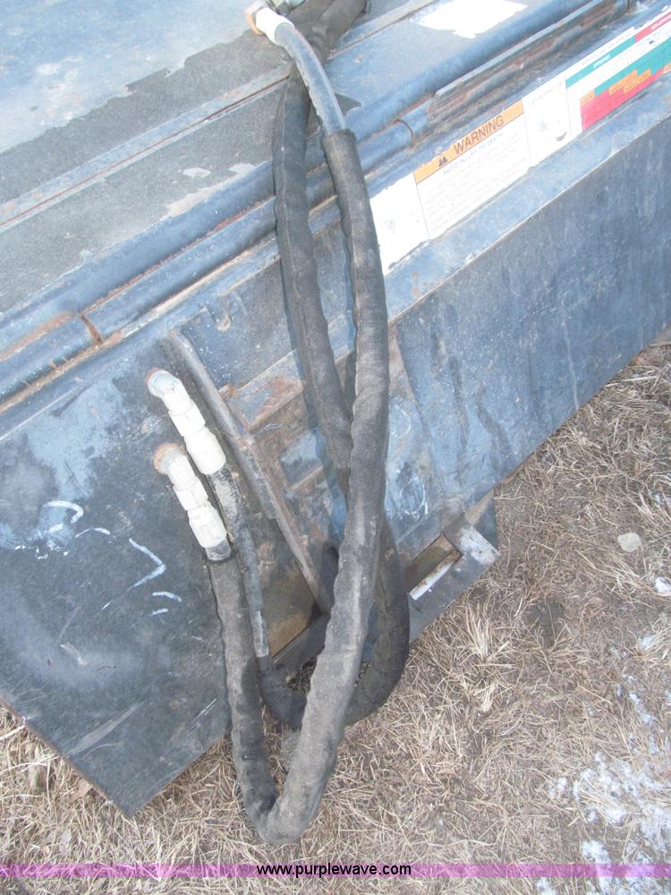 image for item F7256 2008 Bobcat 72" sweeper bucket broom