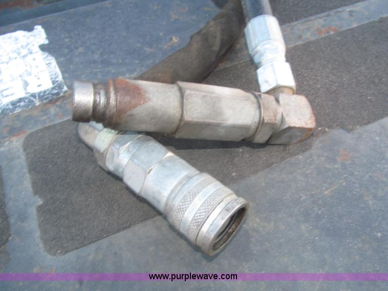 image for item F7256 2008 Bobcat 72" sweeper bucket broom