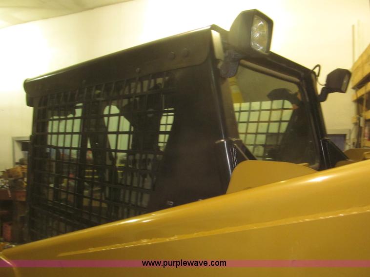 image for item F7258 2010 Caterpillar 252B Series 2 skid steer