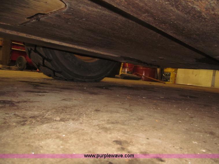 image for item F7258 2010 Caterpillar 252B Series 2 skid steer