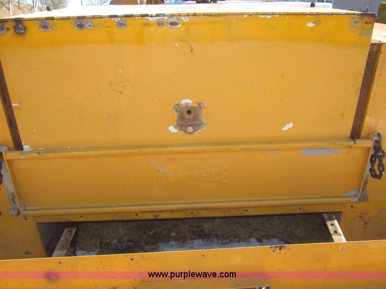 image for item F7274 Knapheide 8' service bed