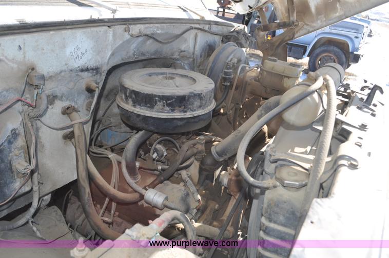 image for item G6386 1984 Chevrolet C70 service truck