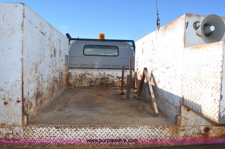 image for item G6386 1984 Chevrolet C70 service truck