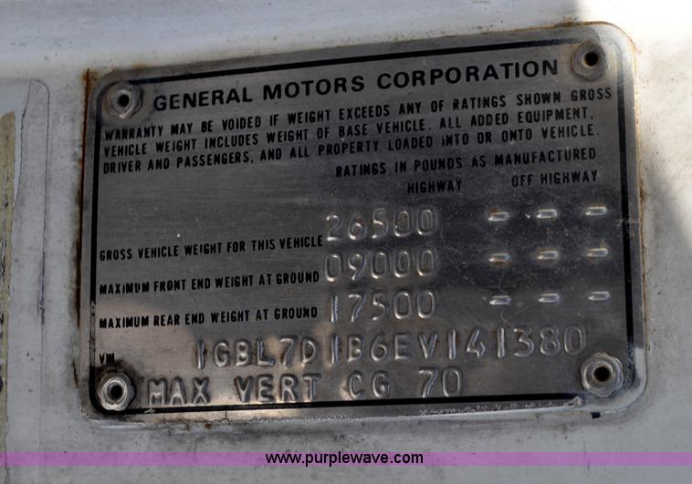 image for item G6386 1984 Chevrolet C70 service truck