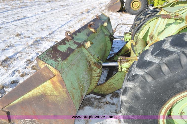 image for item G6392 1976 Terex 72-31 AA loader