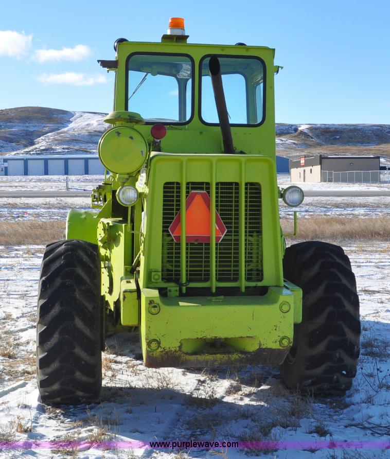 image for item G6393 1969 Terex 72-21 AA loader