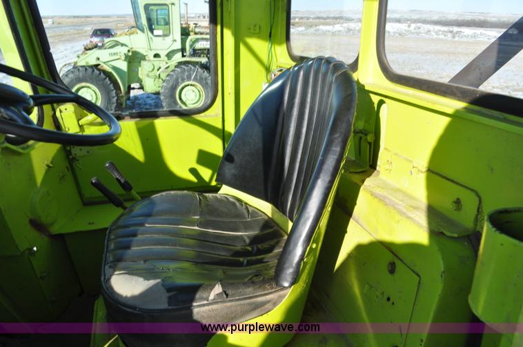 image for item G6393 1969 Terex 72-21 AA loader