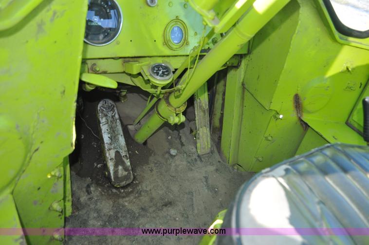 image for item G6393 1969 Terex 72-21 AA loader