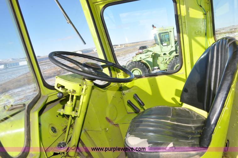 image for item G6393 1969 Terex 72-21 AA loader