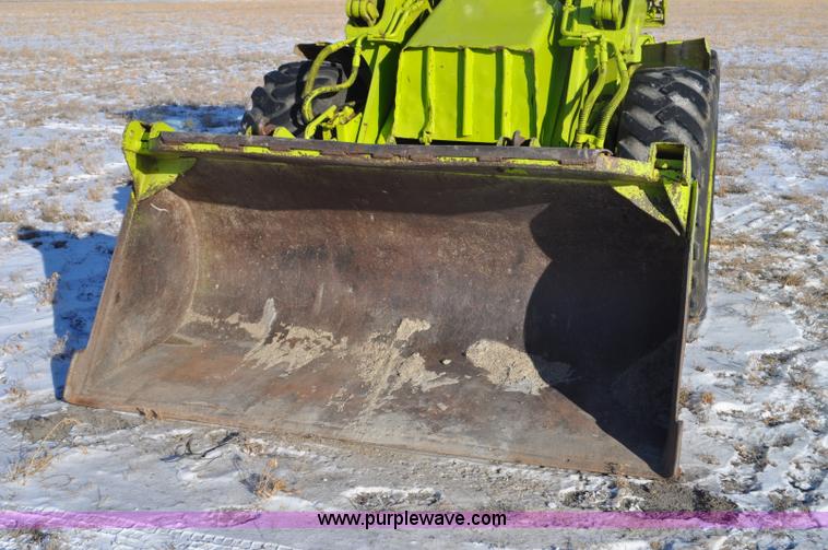 image for item G6393 1969 Terex 72-21 AA loader
