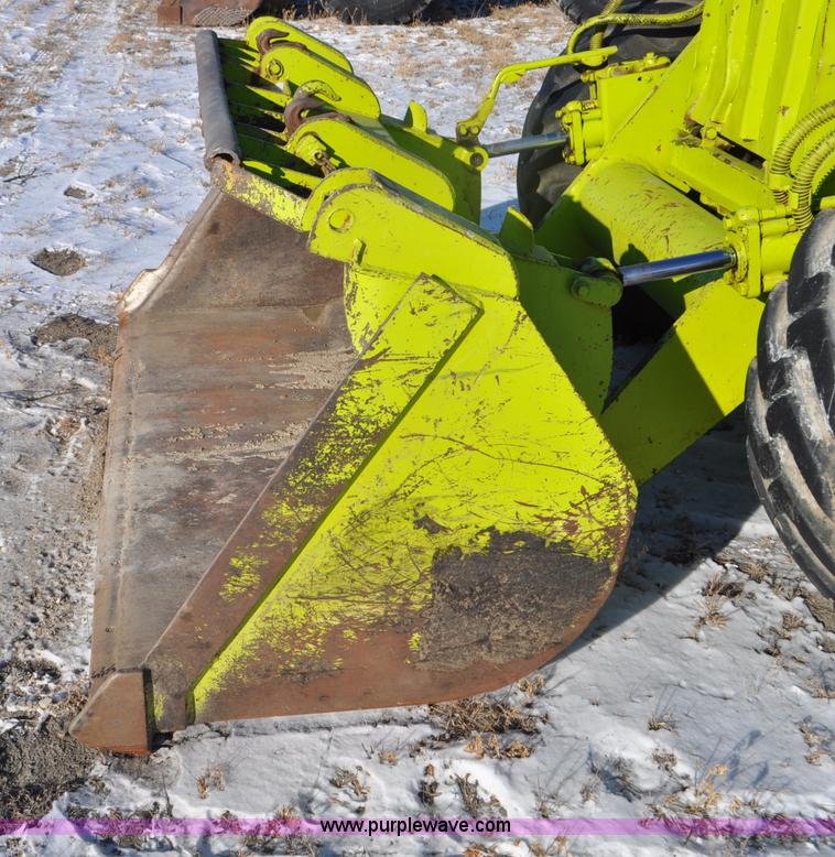image for item G6393 1969 Terex 72-21 AA loader