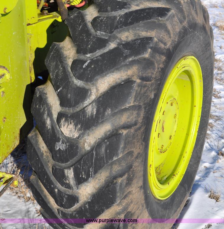 image for item G6393 1969 Terex 72-21 AA loader