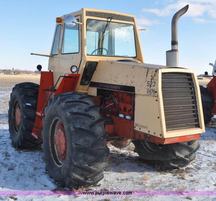 image for item G6394 1973 Case 2470 4WD tractor