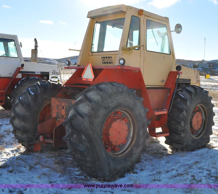 image for item G6394 1973 Case 2470 4WD tractor