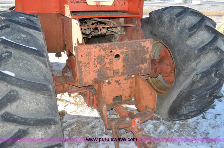 image for item G6394 1973 Case 2470 4WD tractor