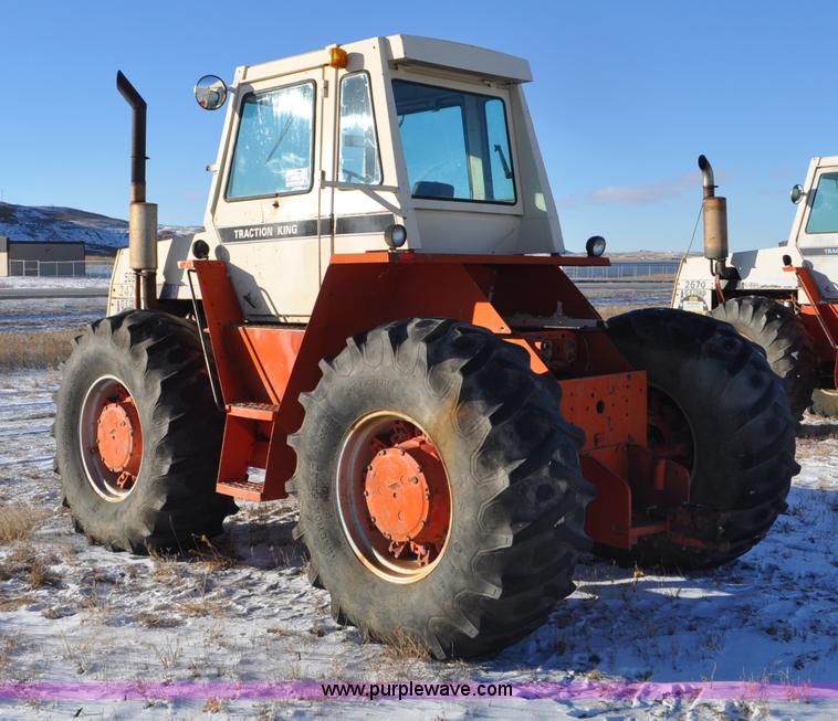 image for item G6396 1975 Case 2470 4WD tractor