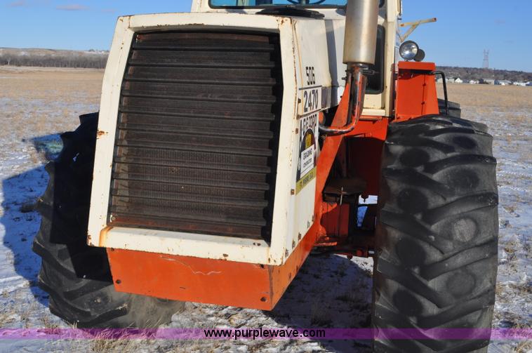 image for item G6396 1975 Case 2470 4WD tractor