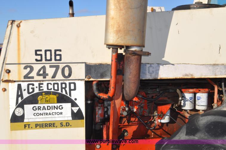 image for item G6396 1975 Case 2470 4WD tractor