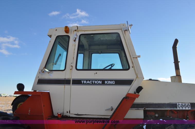 image for item G6396 1975 Case 2470 4WD tractor