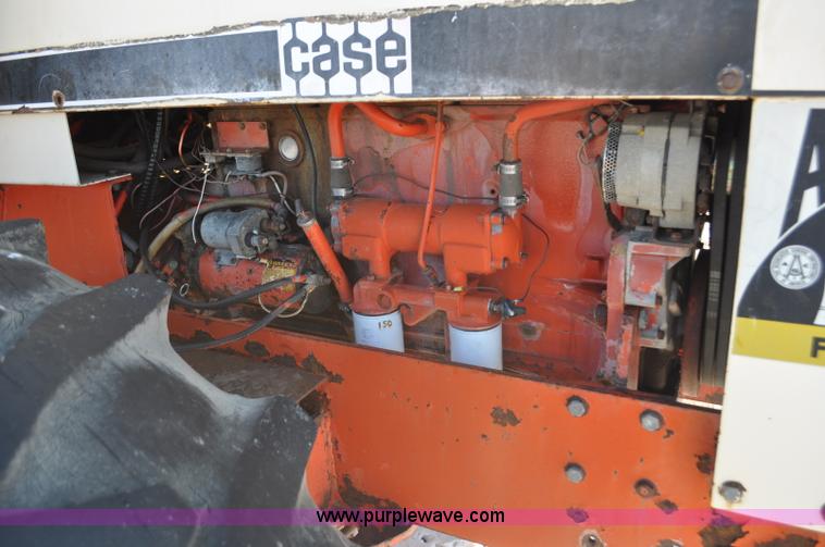 image for item G6396 1975 Case 2470 4WD tractor