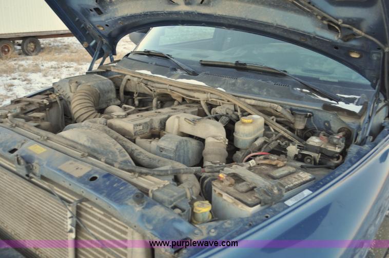 image for item G6401 2002 Dodge Ram 2500 Ext. Cab pickup truck