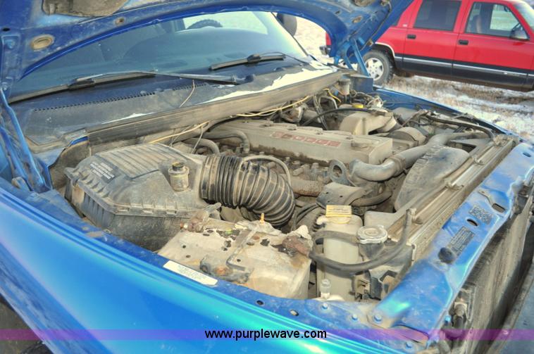 image for item G6402 1999 Dodge Ram 2500 Ext. Cab pickup truck