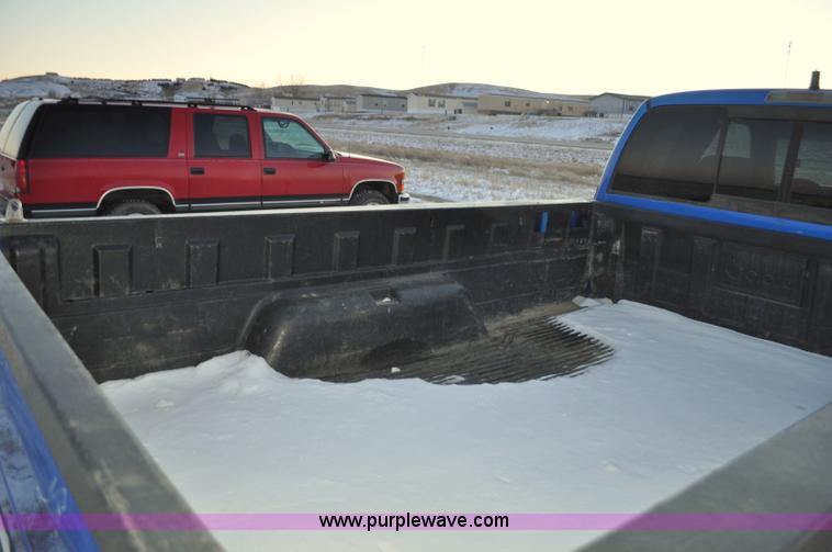 image for item G6402 1999 Dodge Ram 2500 Ext. Cab pickup truck